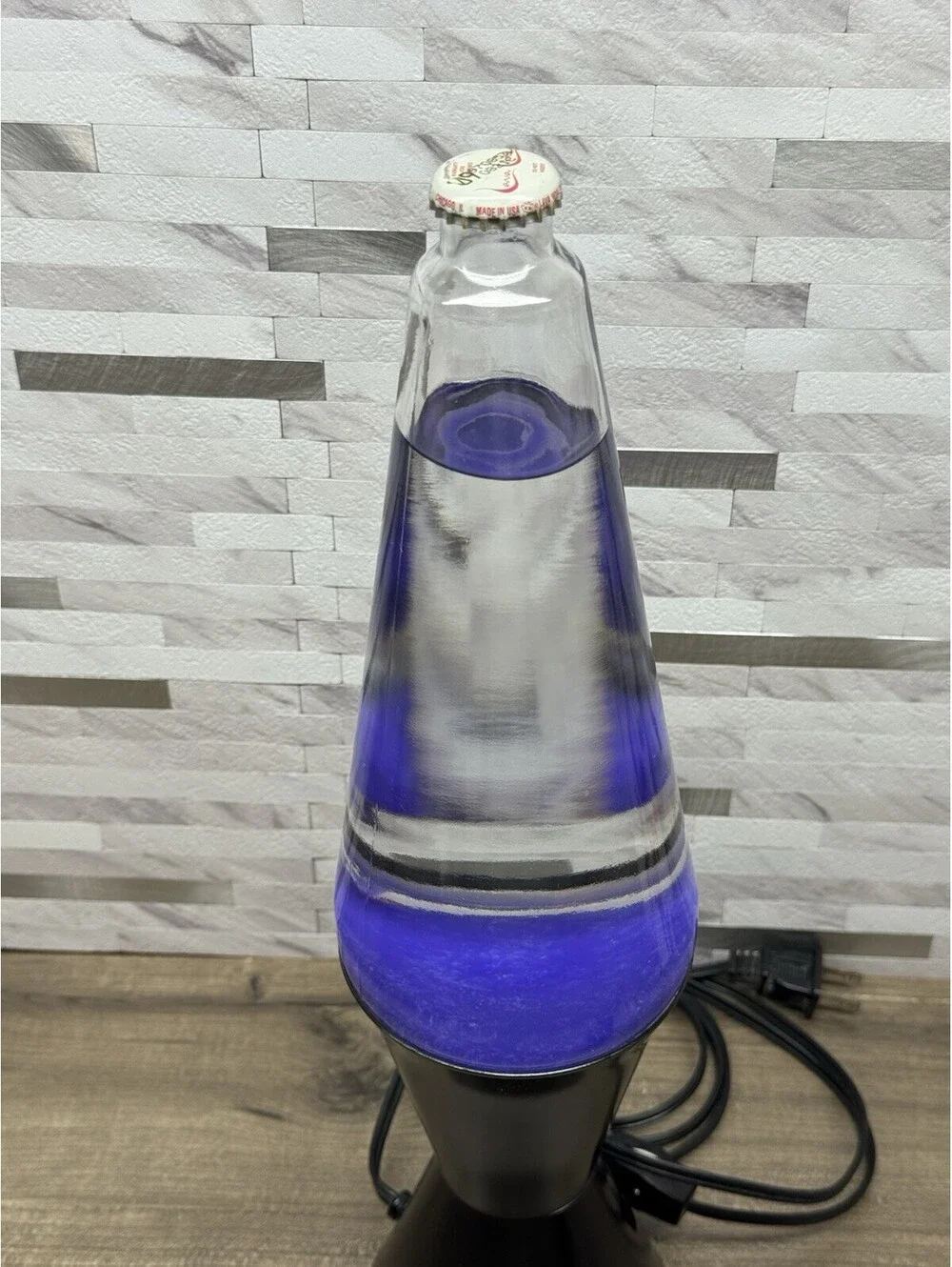Vintage 1997 LAVA LITE Midnight 8409 Lava Lamp Purple Lava & Clear Liquid W Box
